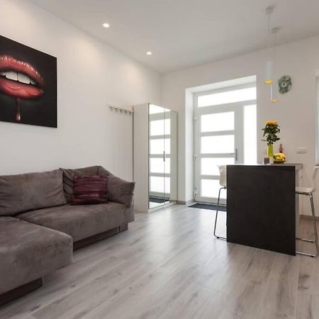 Apartman Luna Apartment Pula Ngoại thất bức ảnh